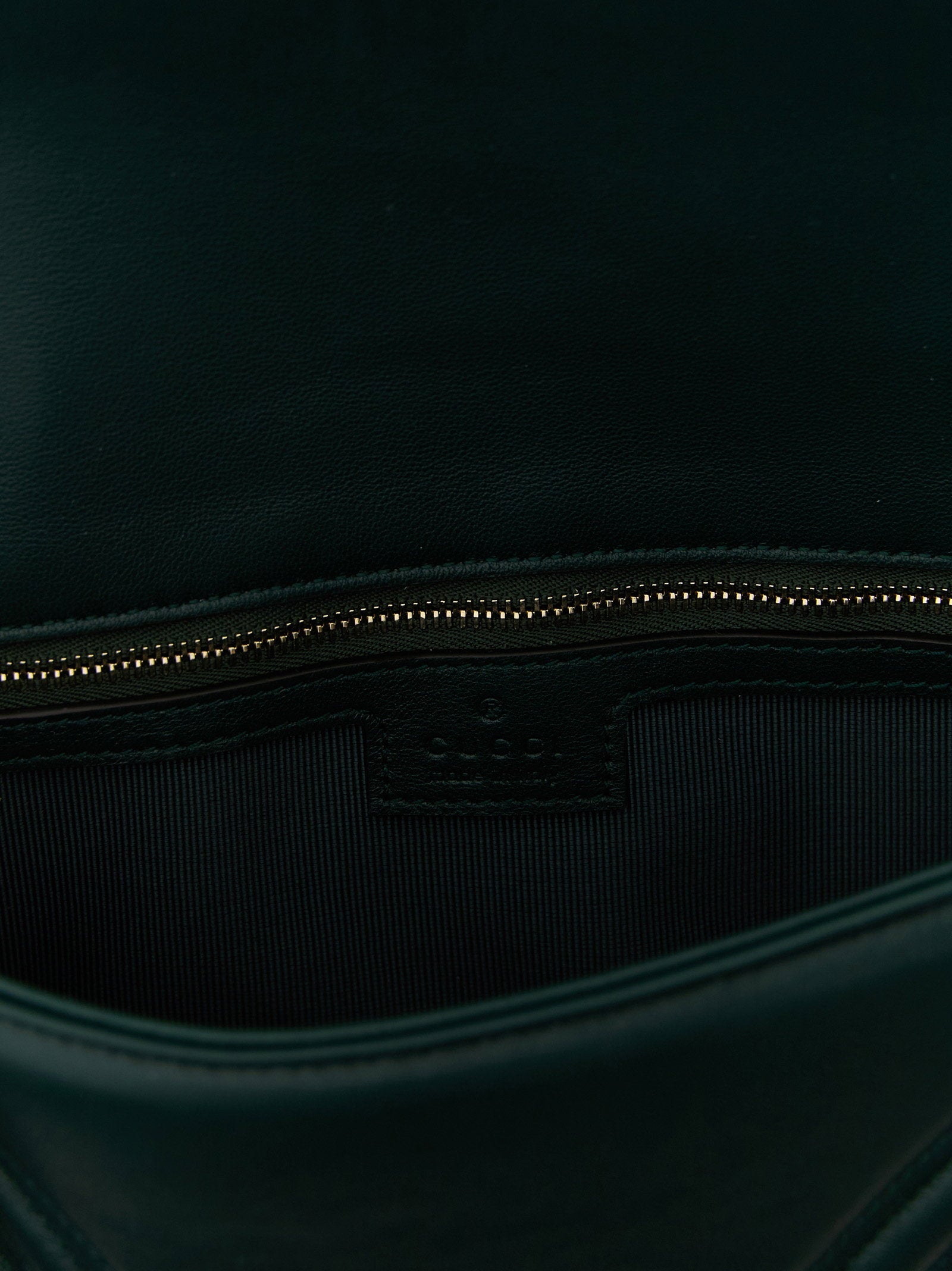 Gucci Gg Marmont Medium Shoulder Bag