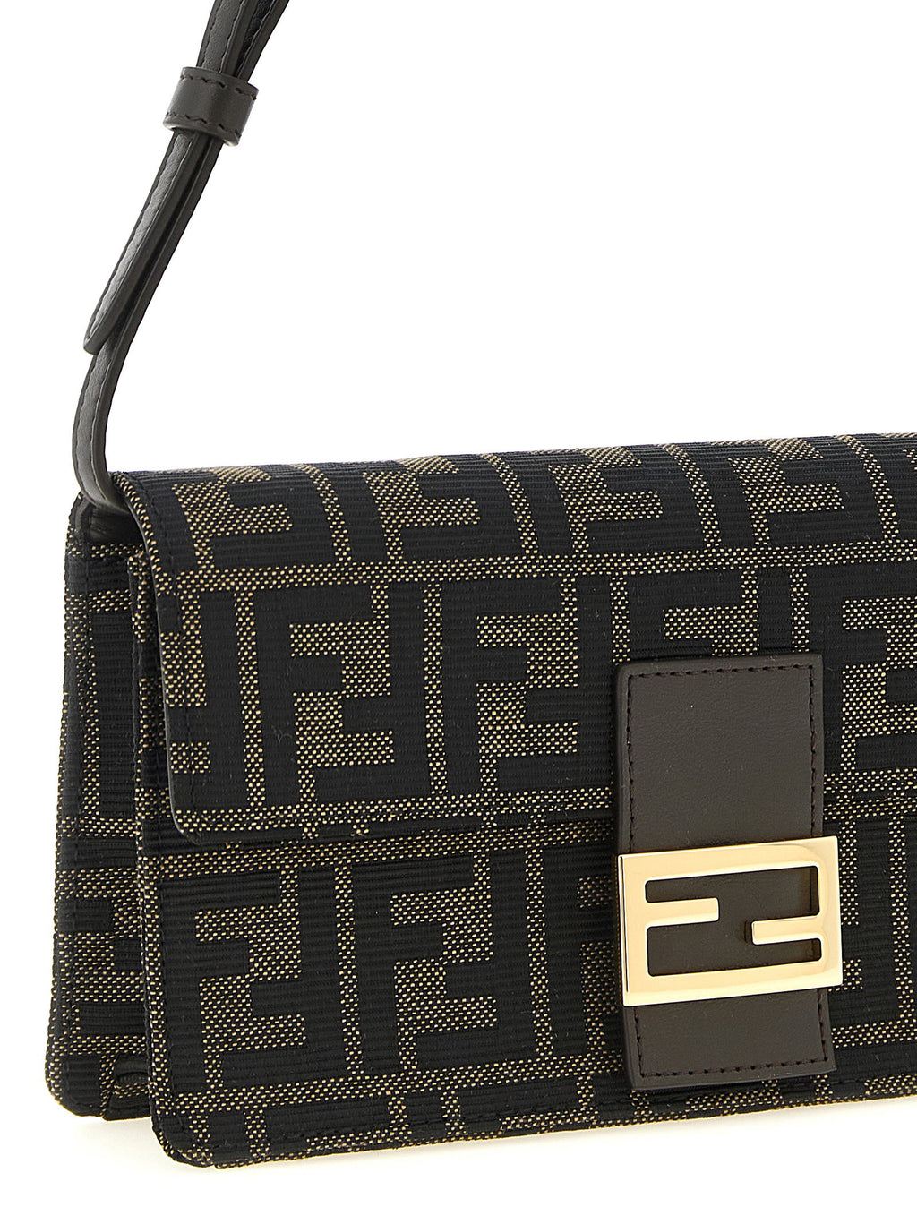 Fendi Tube Wallet On Chain