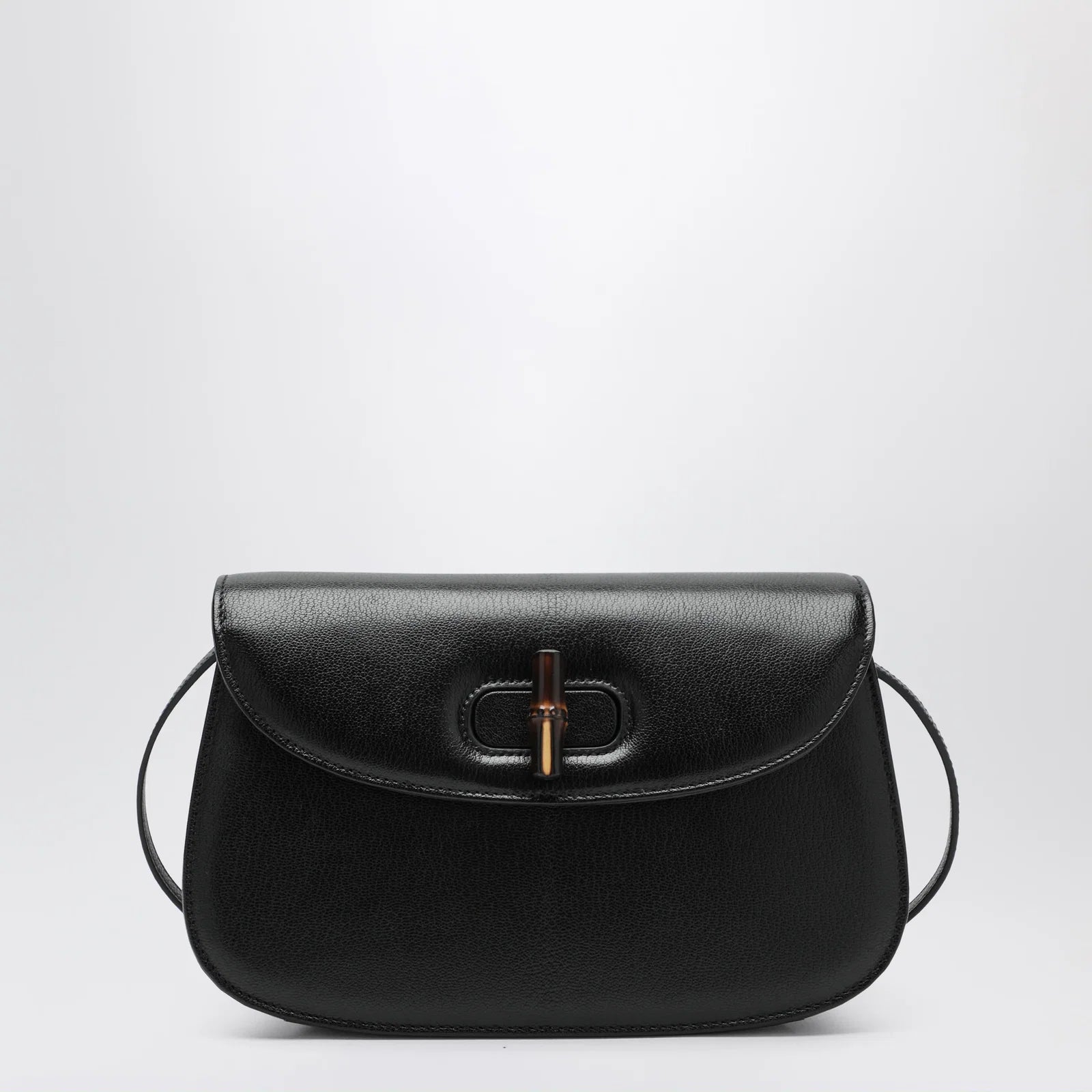 GUCCI Black leather bag with bamboo closure