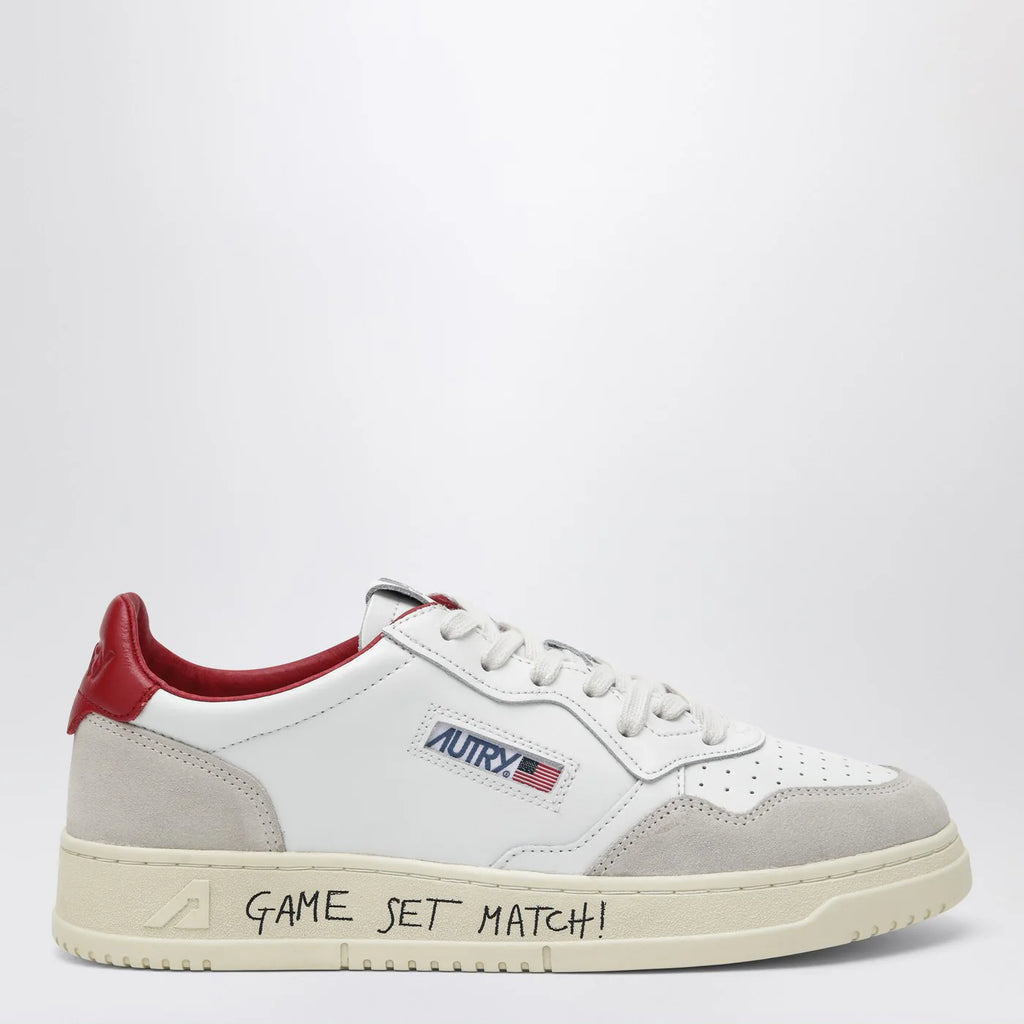 AUTRY Medalist Low Sneakers in white/red leather and suede