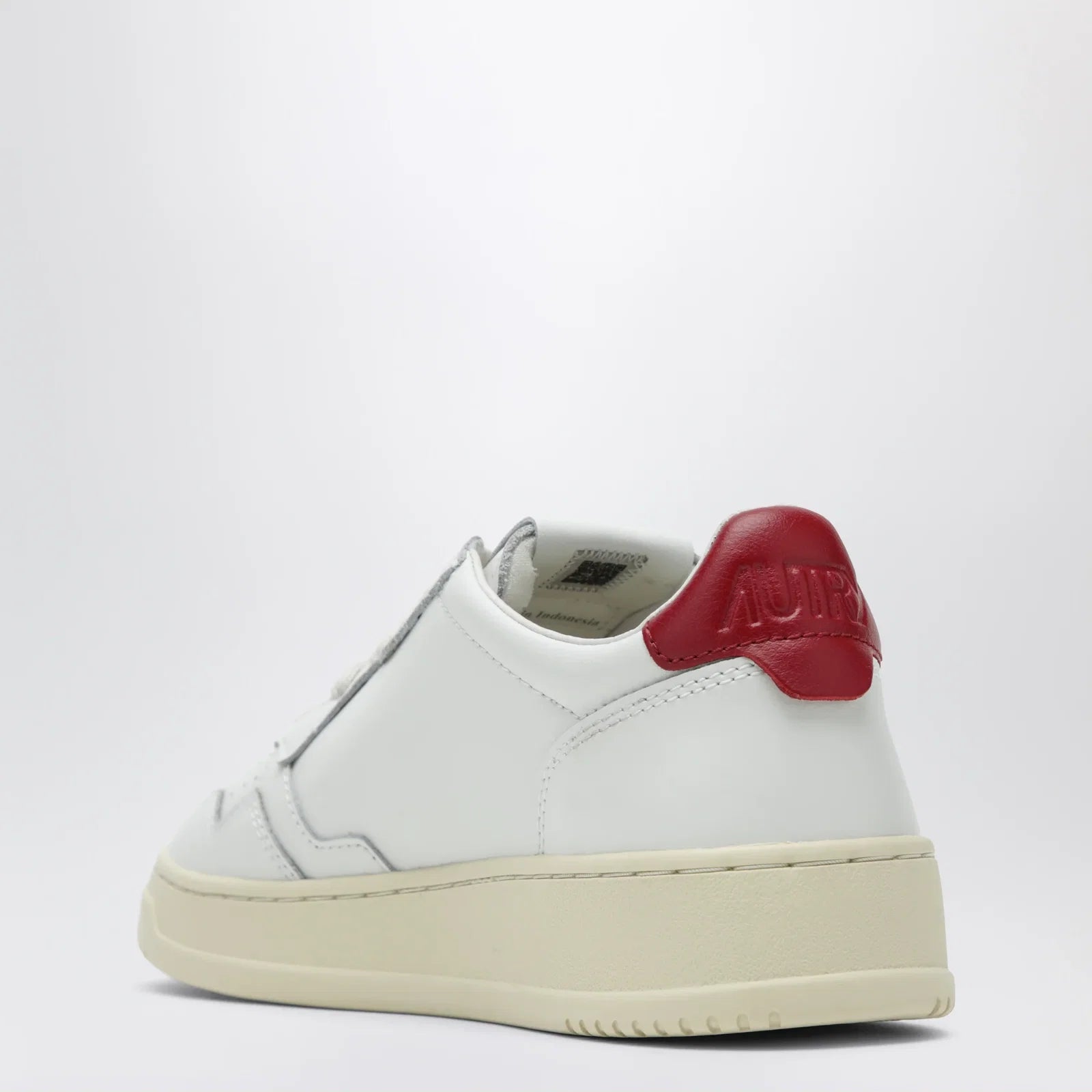 AUTRY Medalist Low sneakers in white/dark red leather