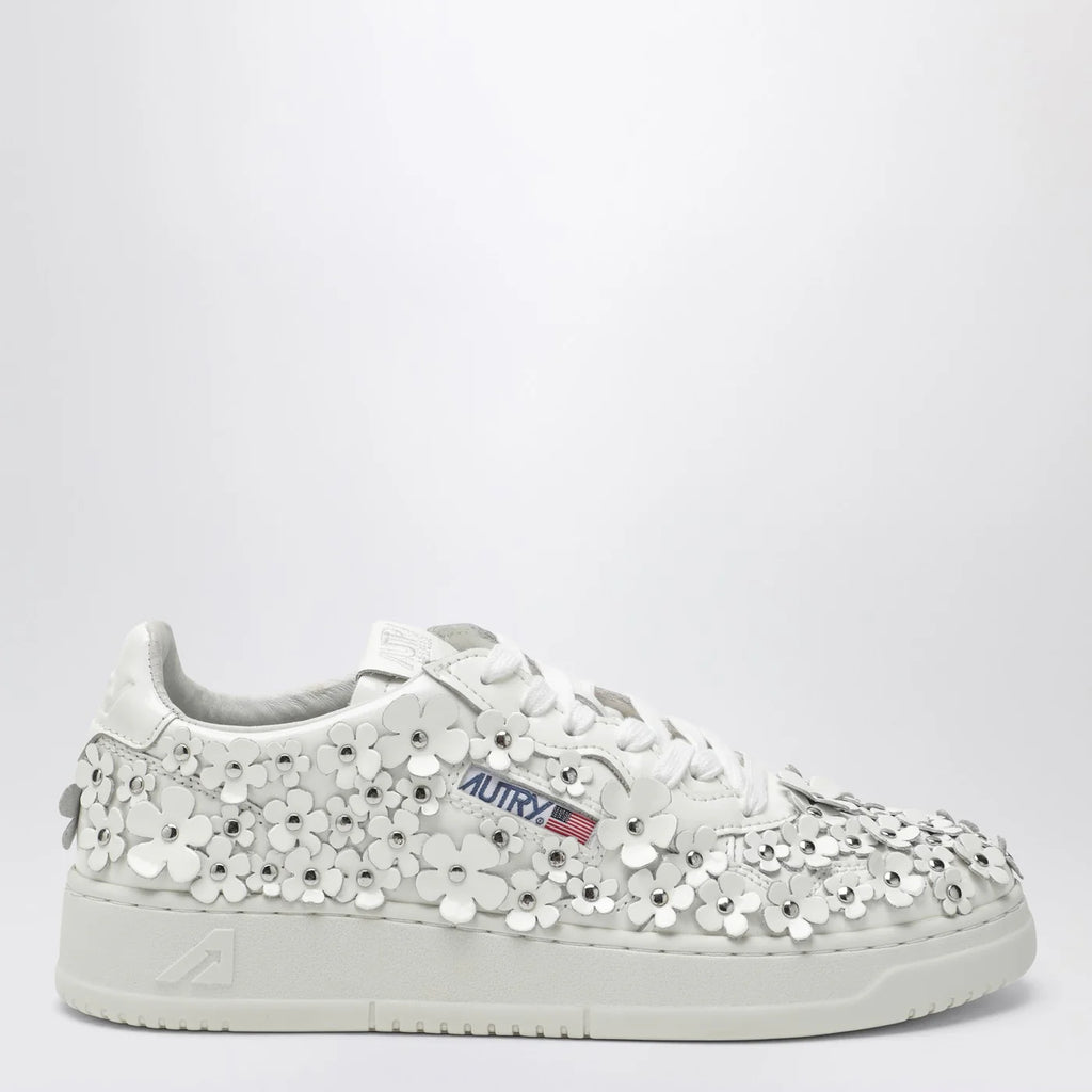 AUTRY Sneakers Medalist Blooming in white leather