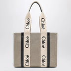 Chloé Medium Woody tote bag in beige canvas