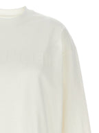 تي شيرت بطبعة شعار Jil Sander