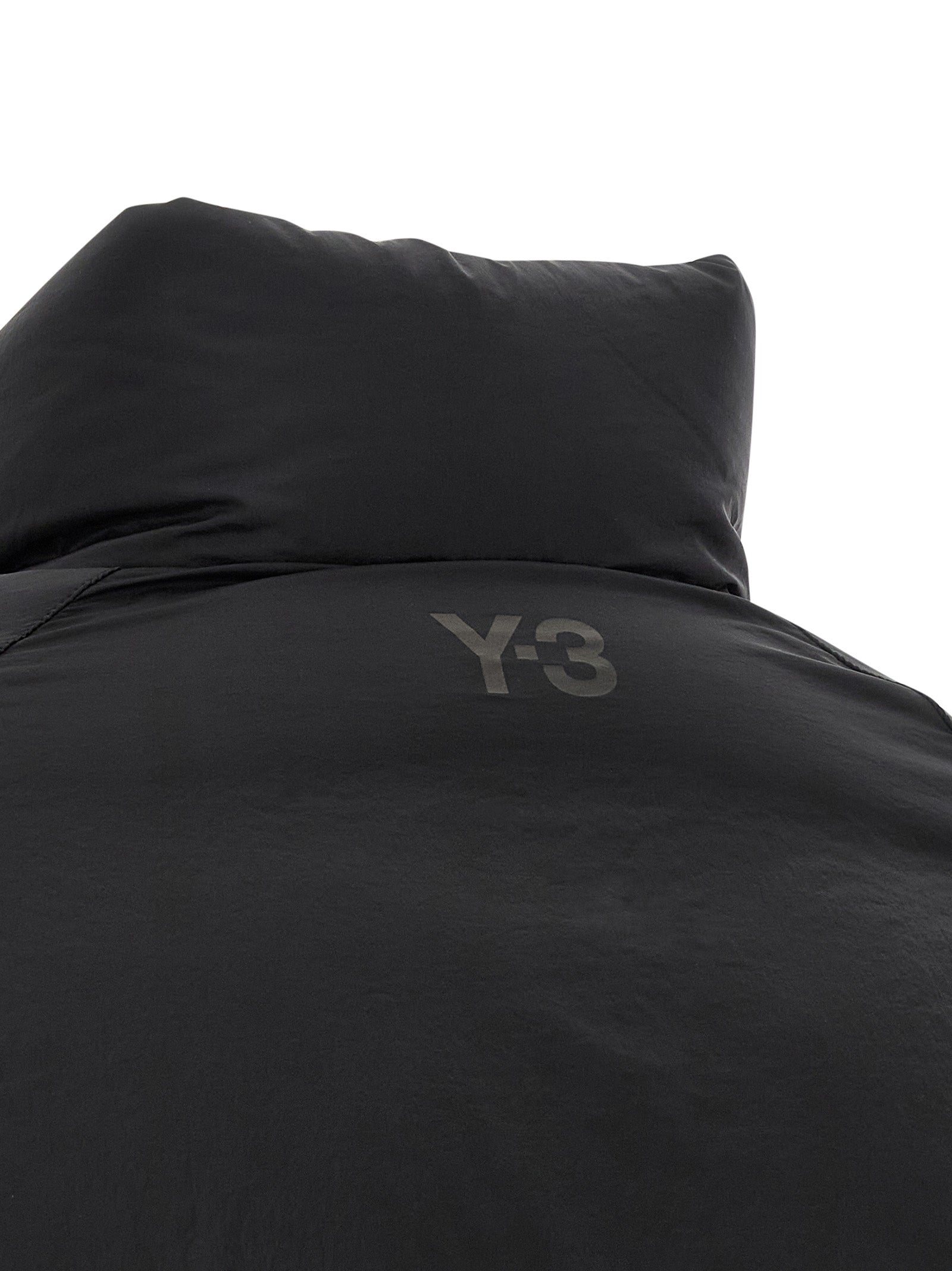 جاكيت نفخ Y-3 مبطن بالريش