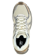 New Balance 860 Sneakers