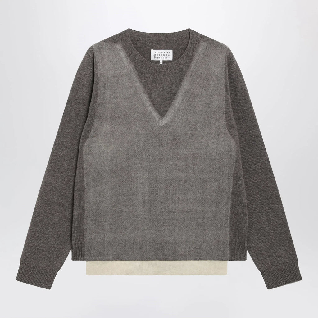 Maison Margiela Crewneck lambswool sweater in mud and ecru