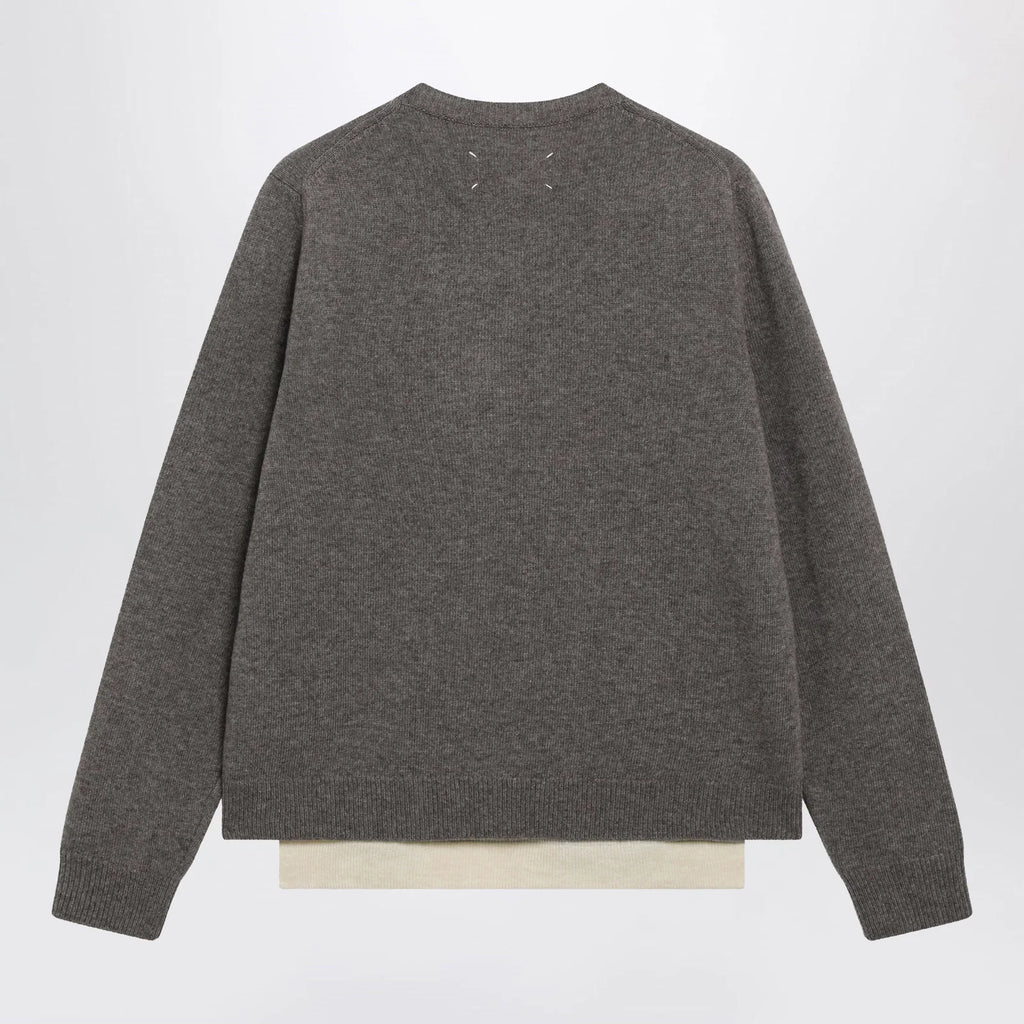 Maison Margiela Crewneck lambswool sweater in mud and ecru