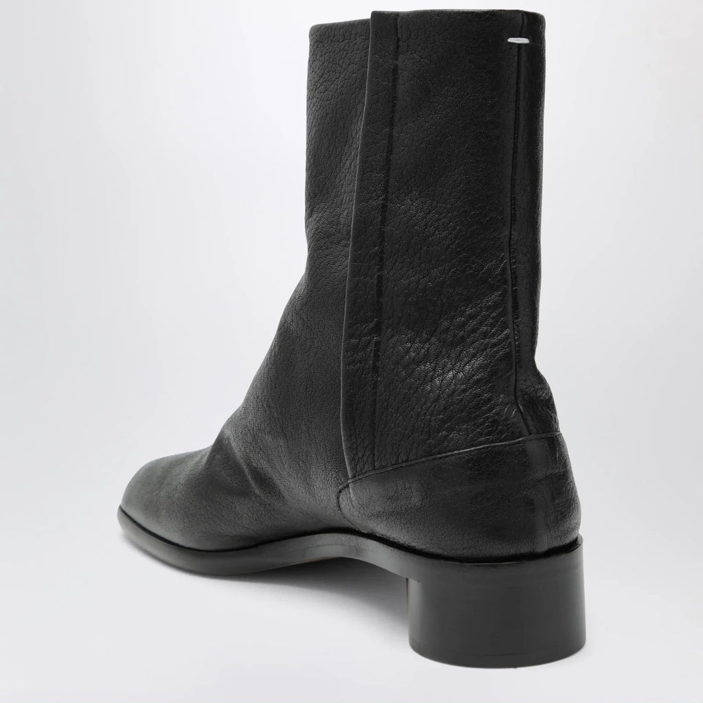 Maison Margiela Tabi leather ankle boots in black